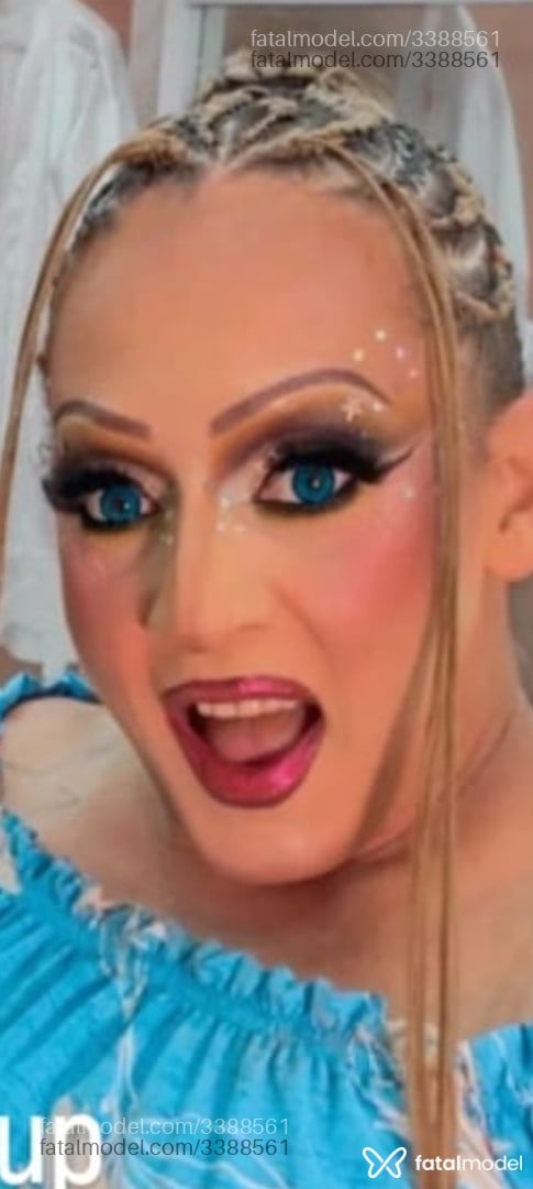 Acompanhante mulher trans loira (o) de olhos castanhos em Ribeirão Preto - Verônica