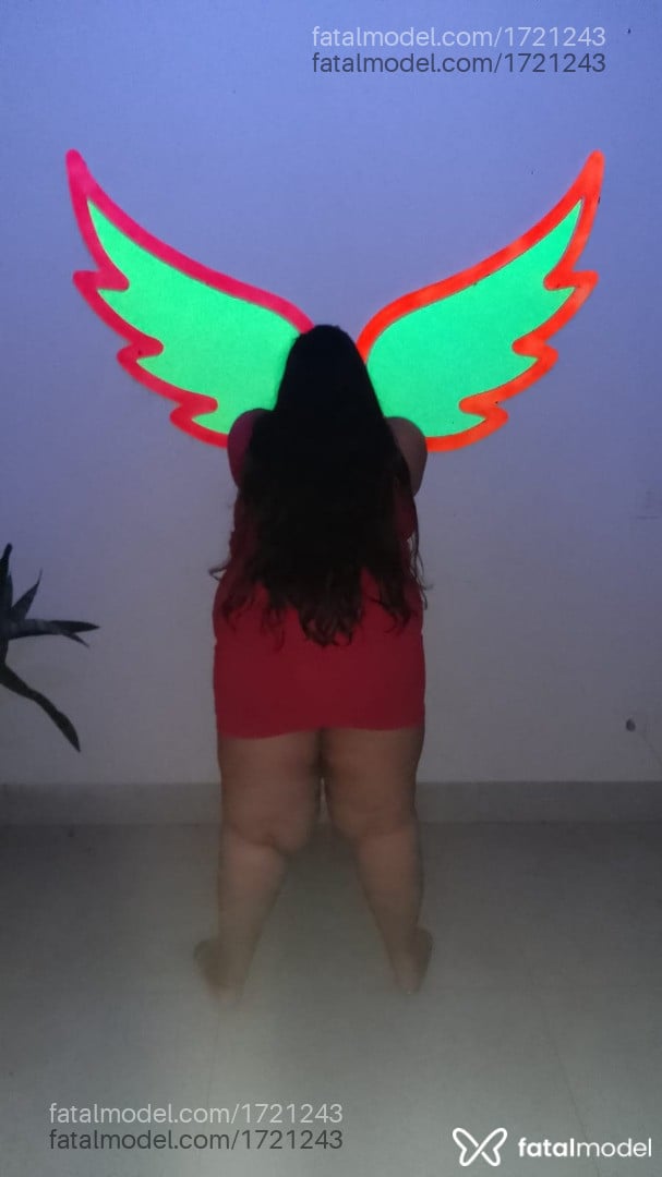 Acompanhante mulher morena (o) de olhos mel - Aline Oliver