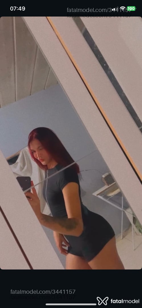 Acompanhante mulher trans ruiva (o) de olhos castanhos em Itabirito - Isis Rafaelle