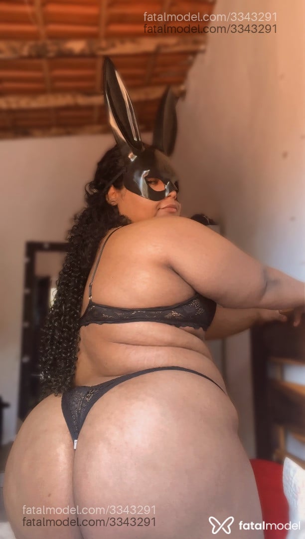 Acompanhante mulher trans morena (o) de olhos pretos em Janaúba Acompanhante mulher trans morena (o) de olhos pretos em Janaúba - Carlinhagg