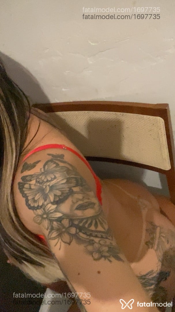 Acompanhante mulher morena (o) de olhos pretos em Palmas - Mel