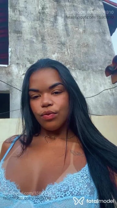 Acompanhante mulher morena (o) de olhos castanhos em Saquarema Acompanhante mulher morena (o) de olhos castanhos em Saquarema - Manuzinha