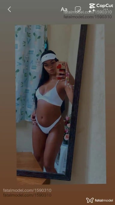 Acompanhante mulher morena (o) de olhos castanhos em Saquarema Acompanhante mulher morena (o) de olhos castanhos em Saquarema - Manuzinha