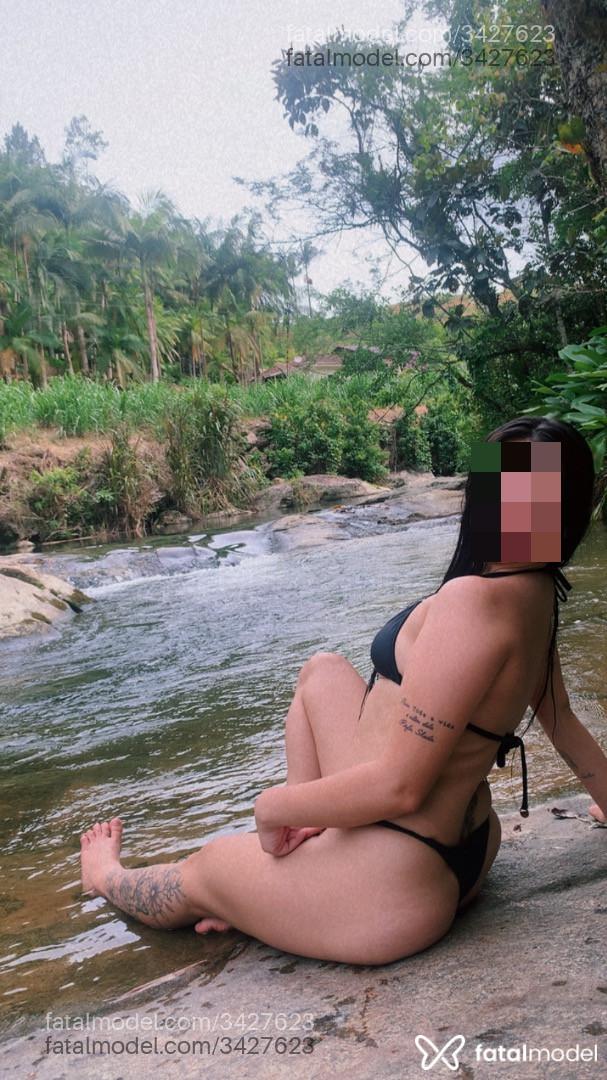 Acompanhante mulher morena (o) de olhos castanhos em Cachoeira do Sul - Aghata