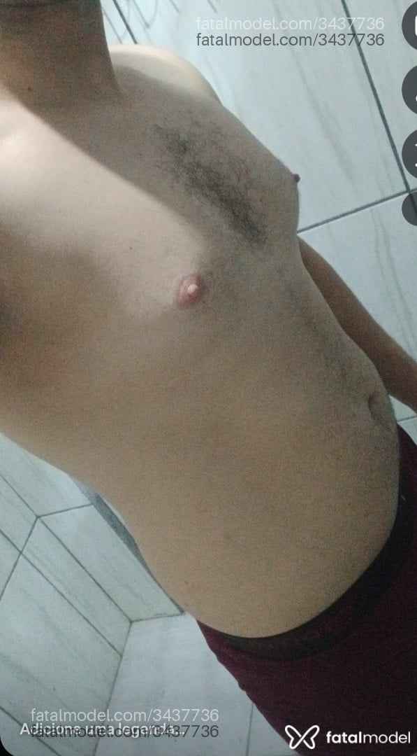 Acompanhante homem com cabelo castanho de olhos castanhos em Maringá Acompanhante homem com cabelo castanho de olhos castanhos em Maringá - Jonathan