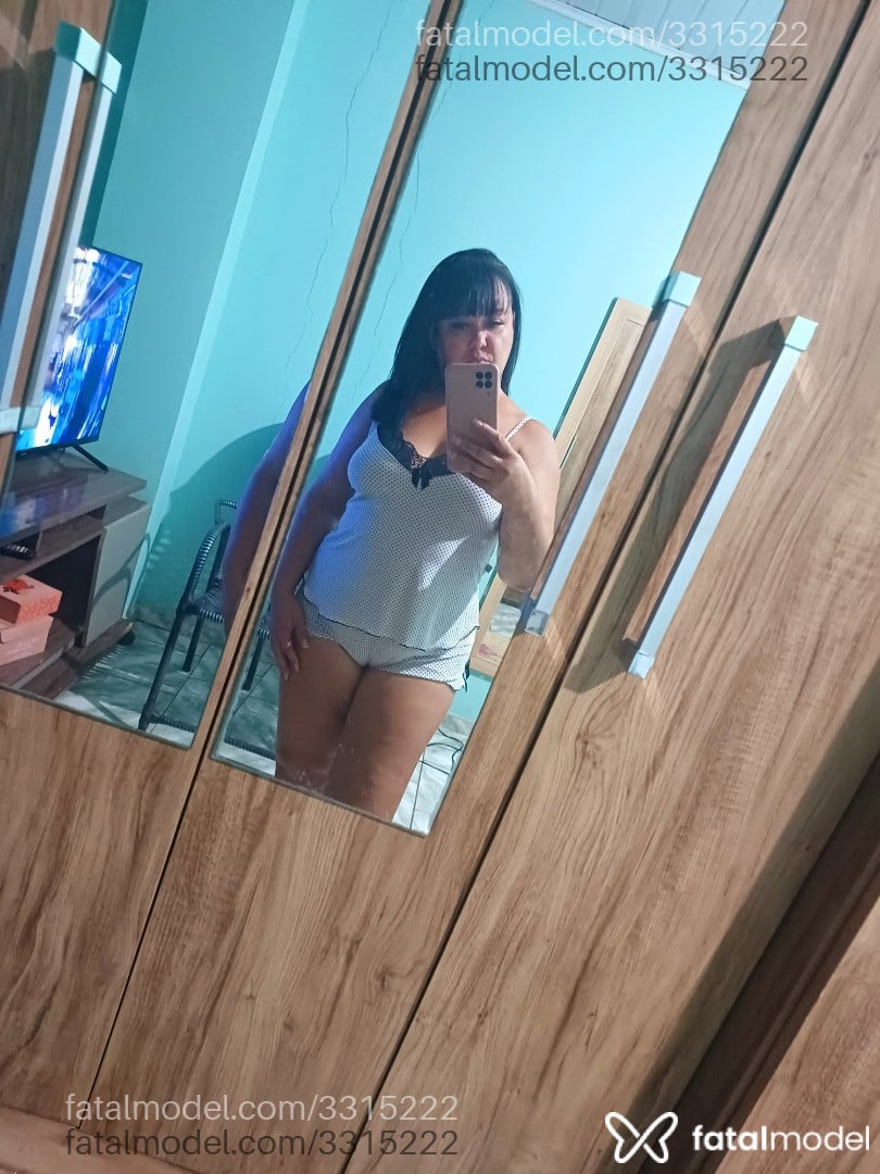 Acompanhante mulher morena (o) de olhos mel em Porto Velho - Morena