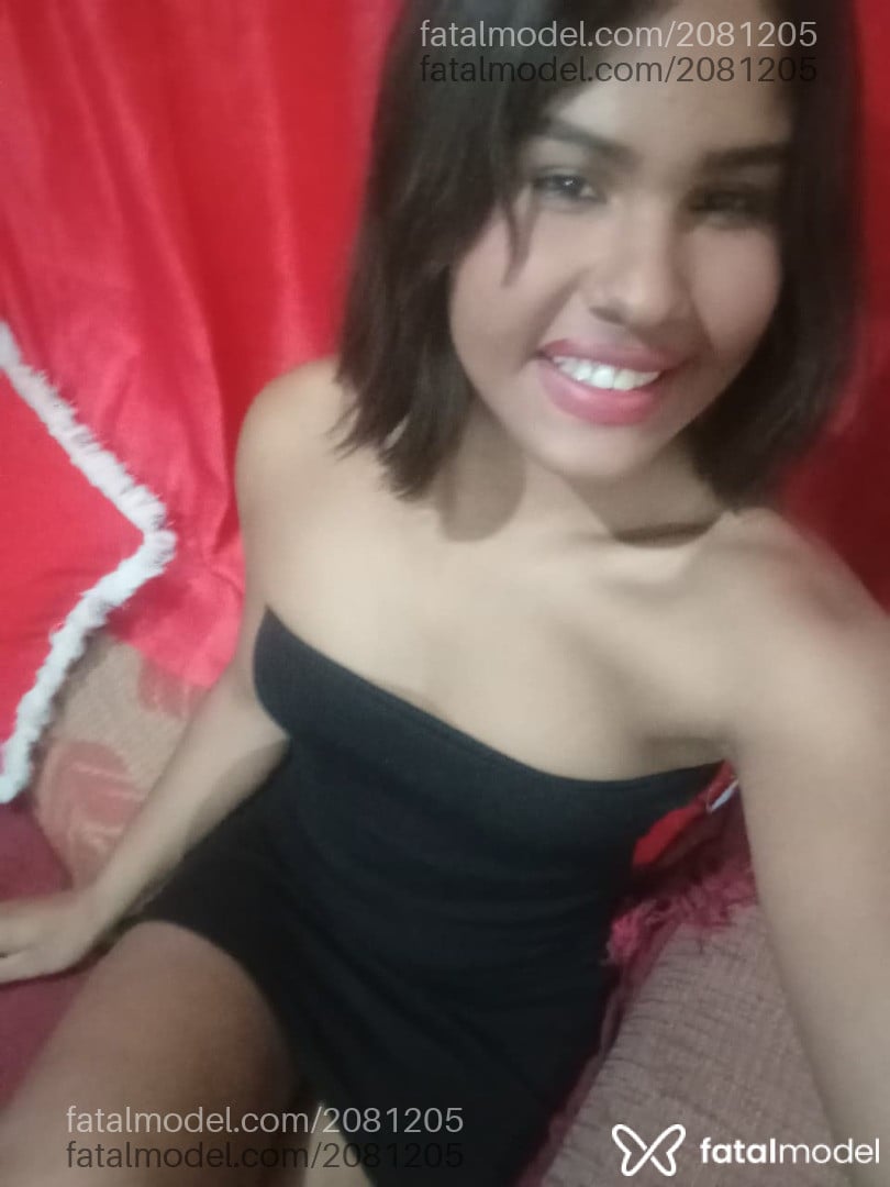 Acompanhante mulher trans loira (o) de olhos castanhos - Amanda Acompanhante mulher trans loira (o) de olhos castanhos - Amanda