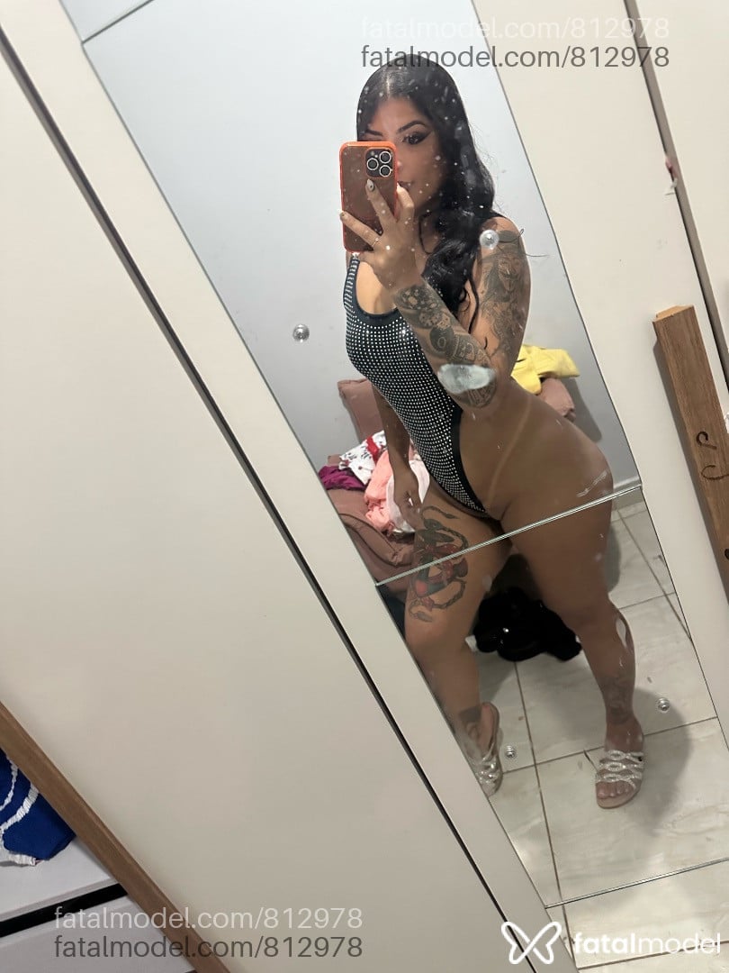Acompanhante mulher com cabelo castanho de olhos castanhos em Mineiros Acompanhante mulher com cabelo castanho de olhos castanhos em Mineiros - Bianca