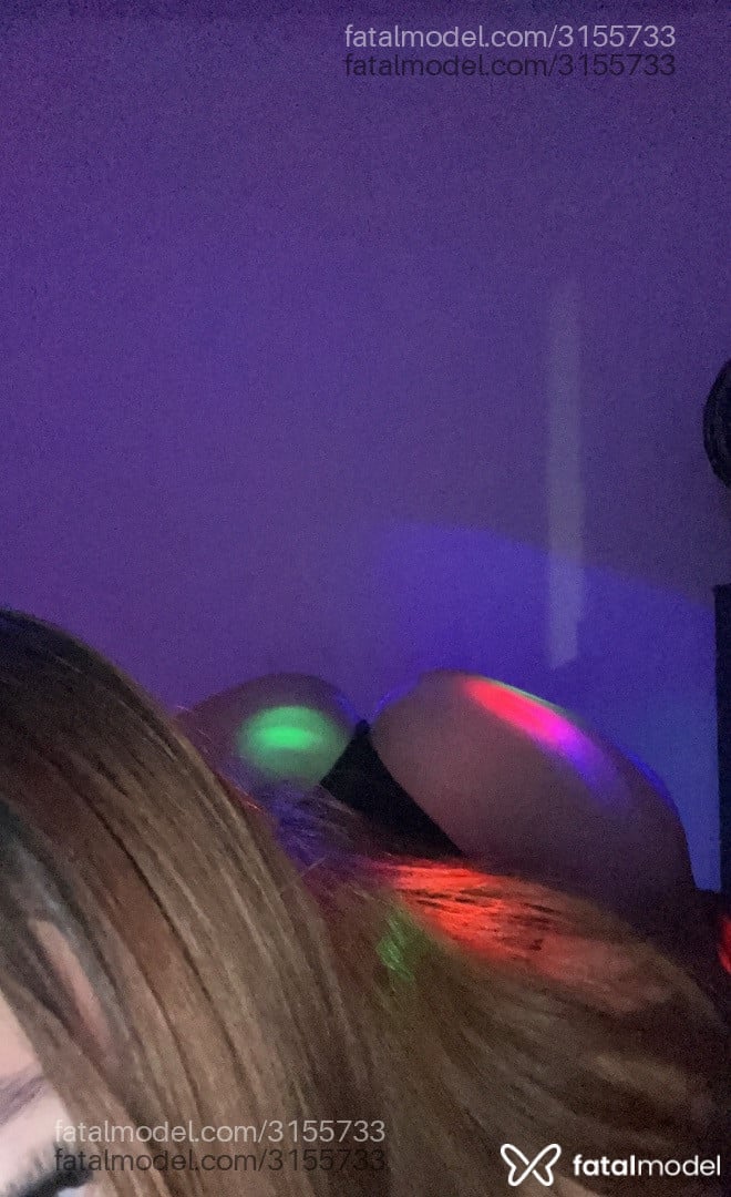 Acompanhante mulher ruiva (o) de olhos castanhos em Rio de Janeiro - Penélope