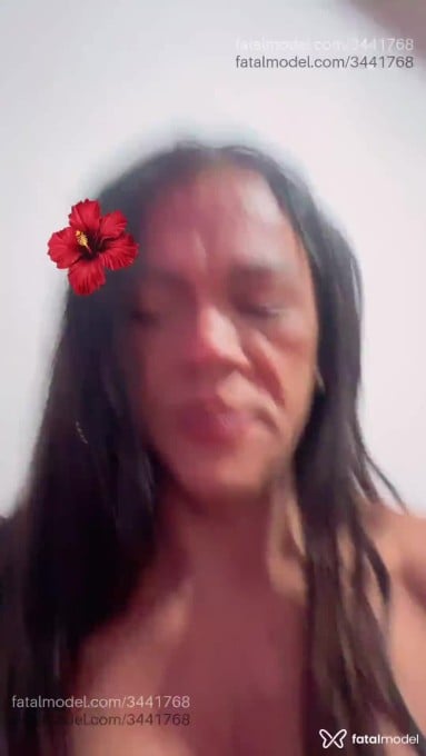 Acompanhante mulher trans morena (o) de olhos pretos em Piracicaba - Allessya Saborosa