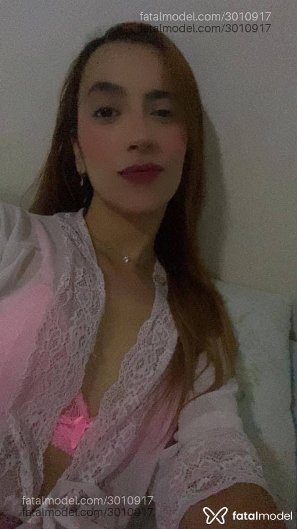 Acompanhante mulher ruiva (o) de olhos castanhos - Bruna Lyra