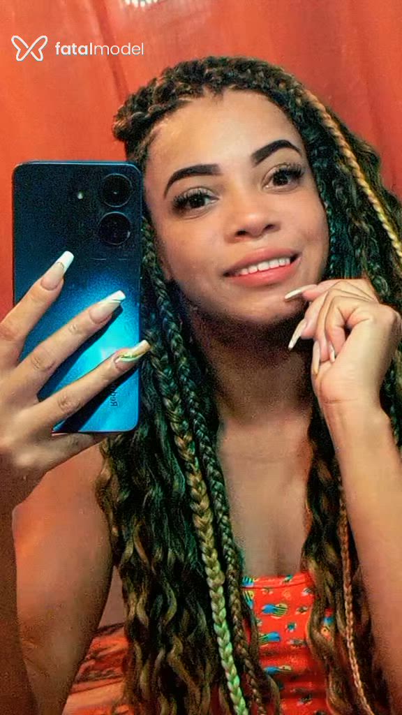 Acompanhante mulher morena (o) de olhos castanhos em Rio de Janeiro Acompanhante mulher morena (o) de olhos castanhos em Rio de Janeiro - Karina