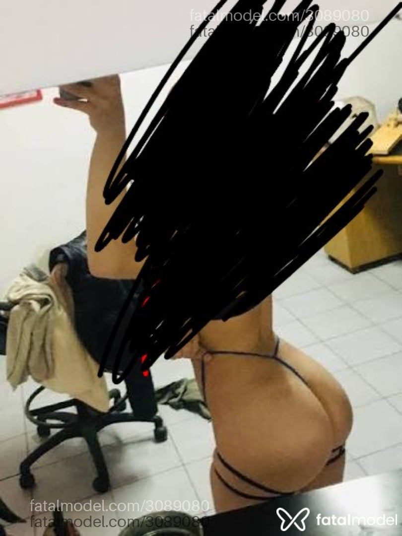 Acompanhante mulher trans com cabelo castanho de olhos castanhos em São Bernardo do Campo - Olhar Descriçãoúnc