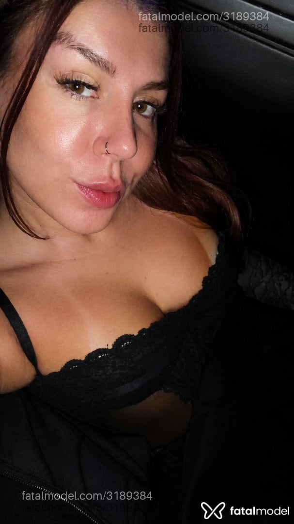 Acompanhante mulher ruiva (o) de olhos castanhos em Paranavaí - Penelope Fox