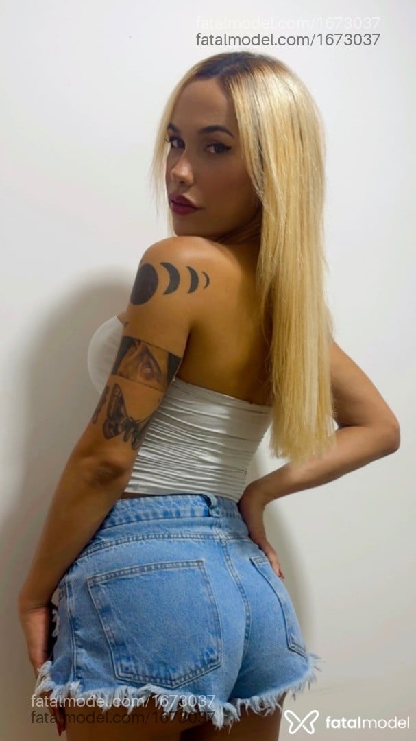 Acompanhante travesti loira (o) de olhos castanhos em Lucas do Rio Verde - Luana