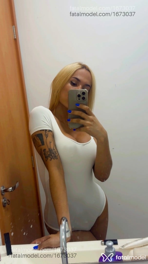 Acompanhante travesti loira (o) de olhos castanhos em Lucas do Rio Verde - Luana