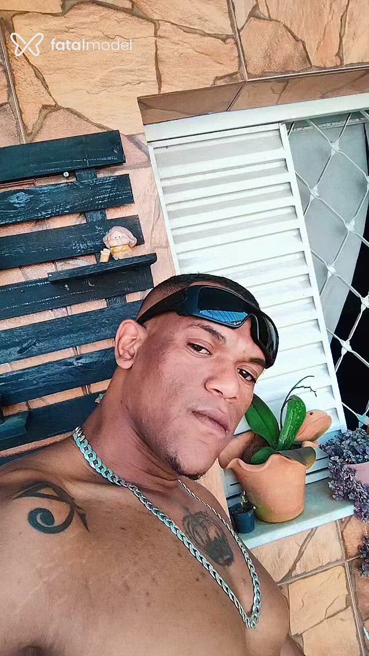 Acompanhante homem morena (o) de olhos castanhos em Pindamonhangaba Acompanhante homem morena (o) de olhos castanhos em Pindamonhangaba - Anderson ribeiro