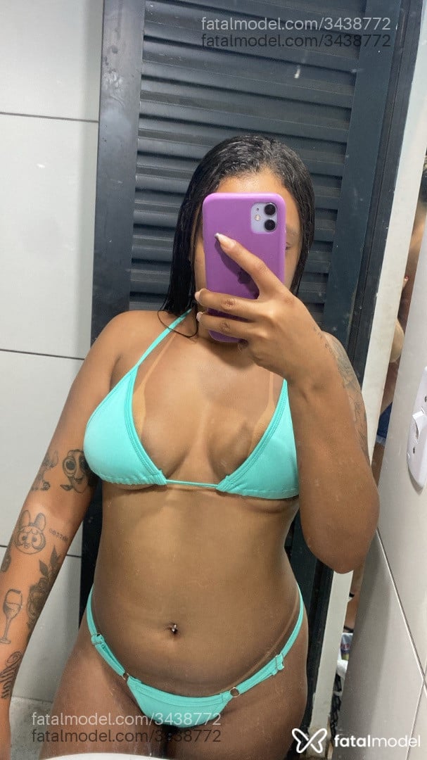 Acompanhante mulher com cabelo castanho de olhos castanhos em Nova Serrana - Luana
