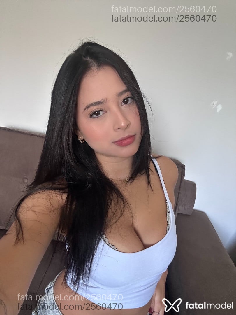 Acompanhante mulher com cabelo castanho de olhos castanhos em Barbacena - Karen Ortega