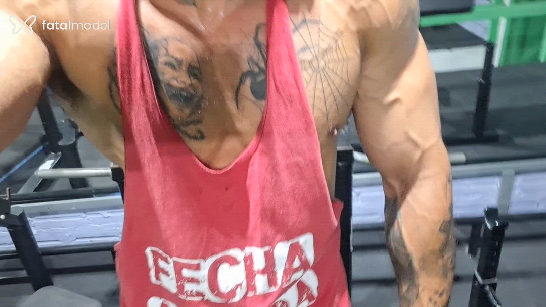 Acompanhante homem morena (o) de olhos castanhos em Porto Alegre - Guilherme