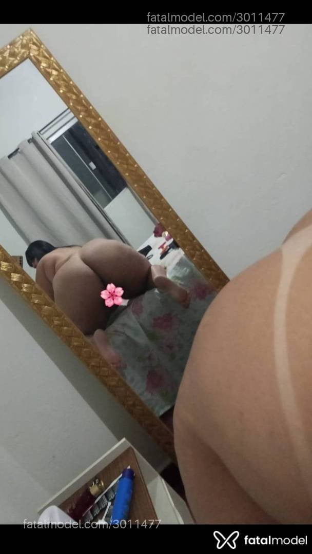 Acompanhante mulher morena (o) de olhos castanhos - Samantha Lopes Acompanhante mulher morena (o) de olhos castanhos - Samantha Lopes