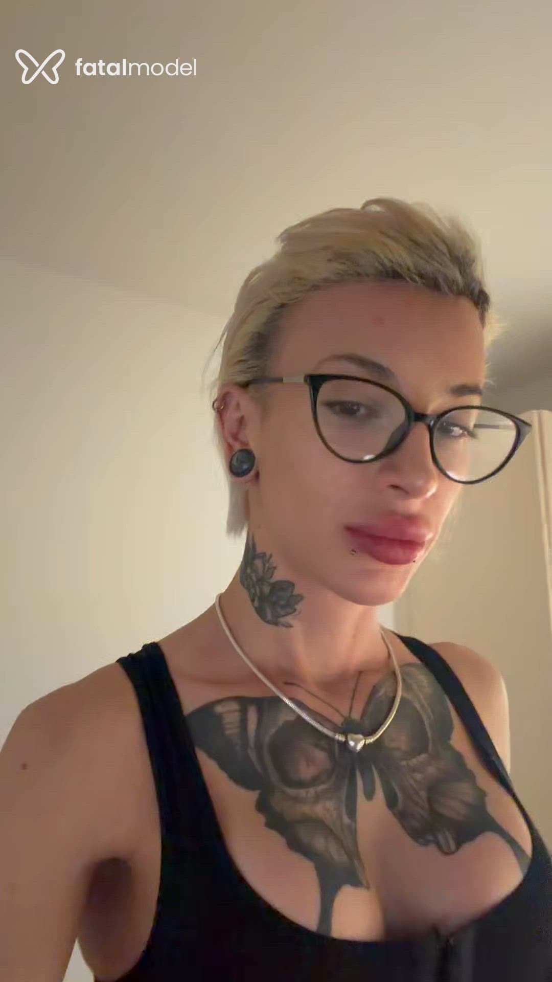 Acompanhante mulher trans loira (o) de olhos castanhos em Belo Horizonte - Viicio Secretto