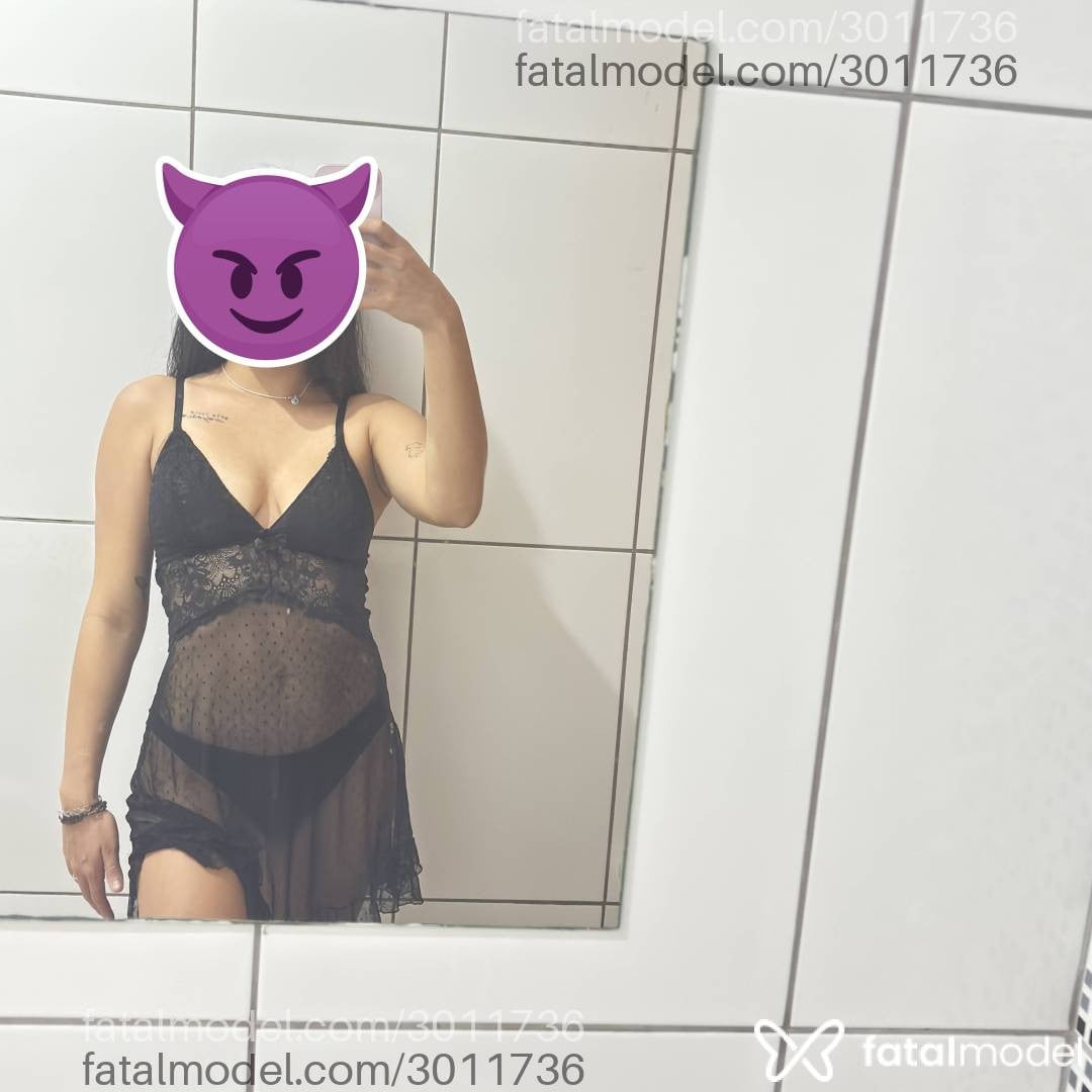 Acompanhante mulher morena (o) de olhos castanhos - Raquel Acompanhante mulher morena (o) de olhos castanhos - Raquel