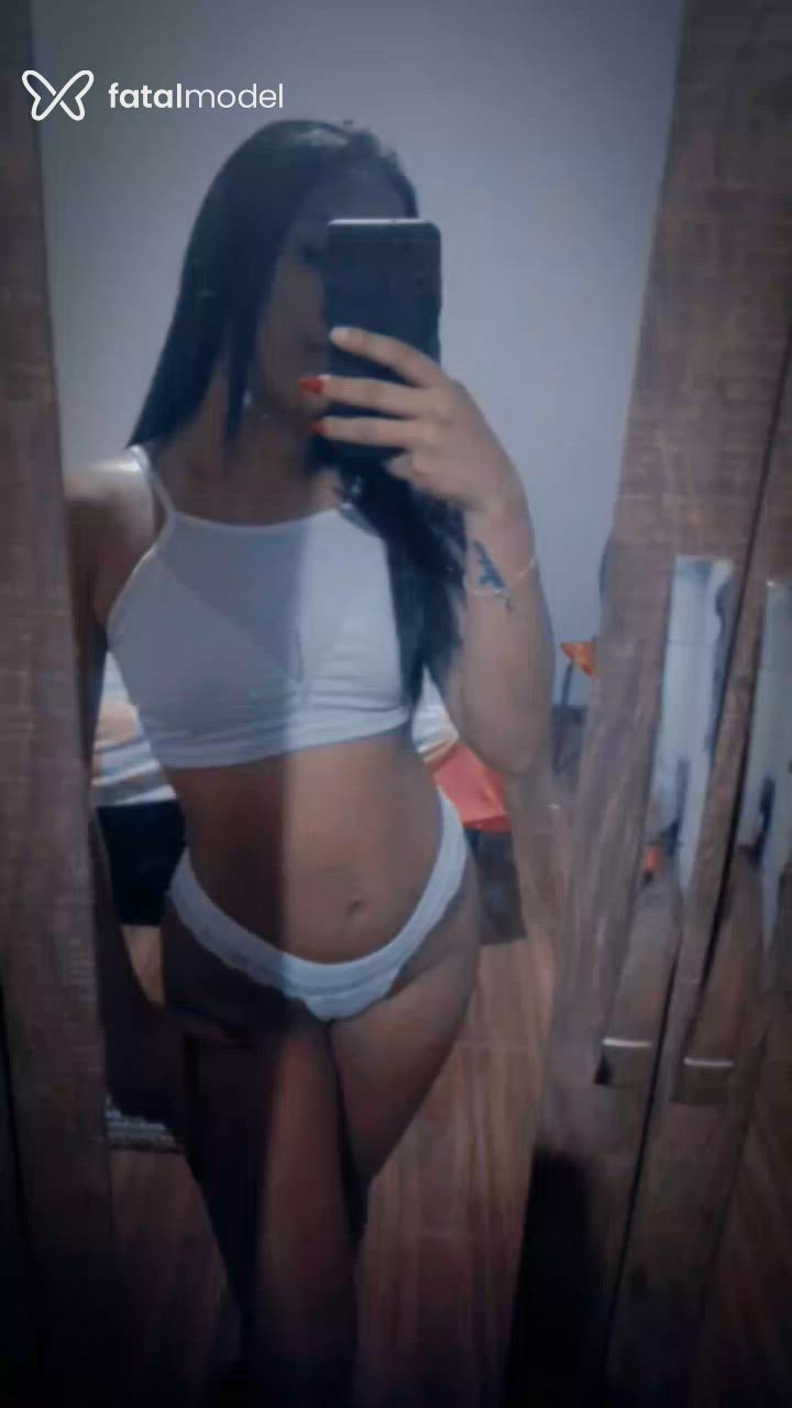 Acompanhante mulher morena (o) de olhos castanhos em Uberlândia - Lua