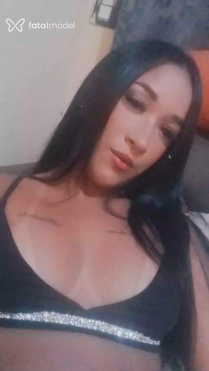 Acompanhante mulher morena (o) de olhos castanhos em Uberlândia - Lua