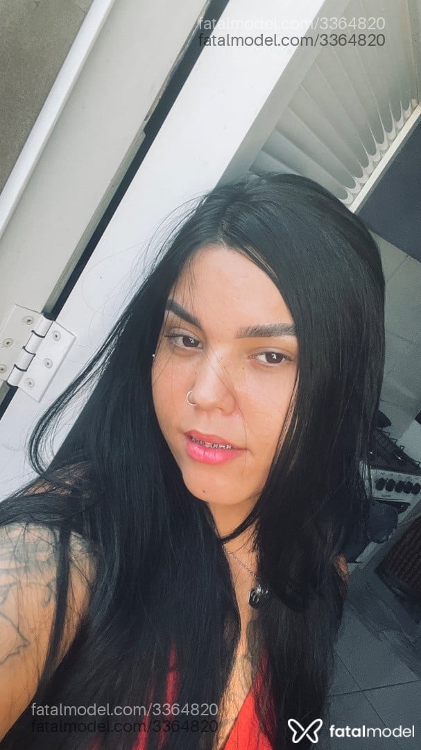 Acompanhante mulher morena (o) de olhos castanhos em Barreirinhas Acompanhante mulher morena (o) de olhos castanhos em Barreirinhas - Hellen Crys