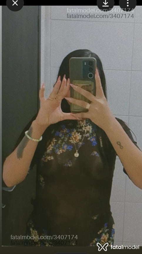 Acompanhante mulher morena (o) de olhos castanhos em Barra do Garças - Brenda