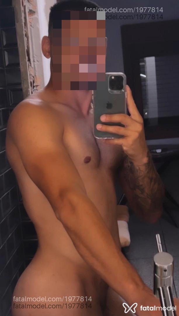 Acompanhante homem morena (o) de olhos castanhos em Lajeado - Guilherme