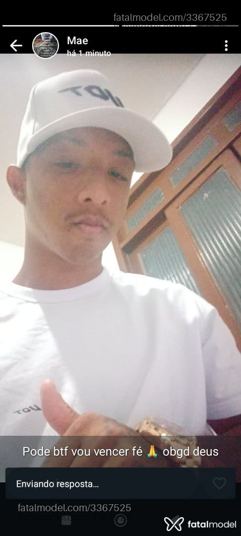 Acompanhante homem com cabelo castanho de olhos pretos em São Mateus Acompanhante homem com cabelo castanho de olhos pretos em São Mateus - Woxiton