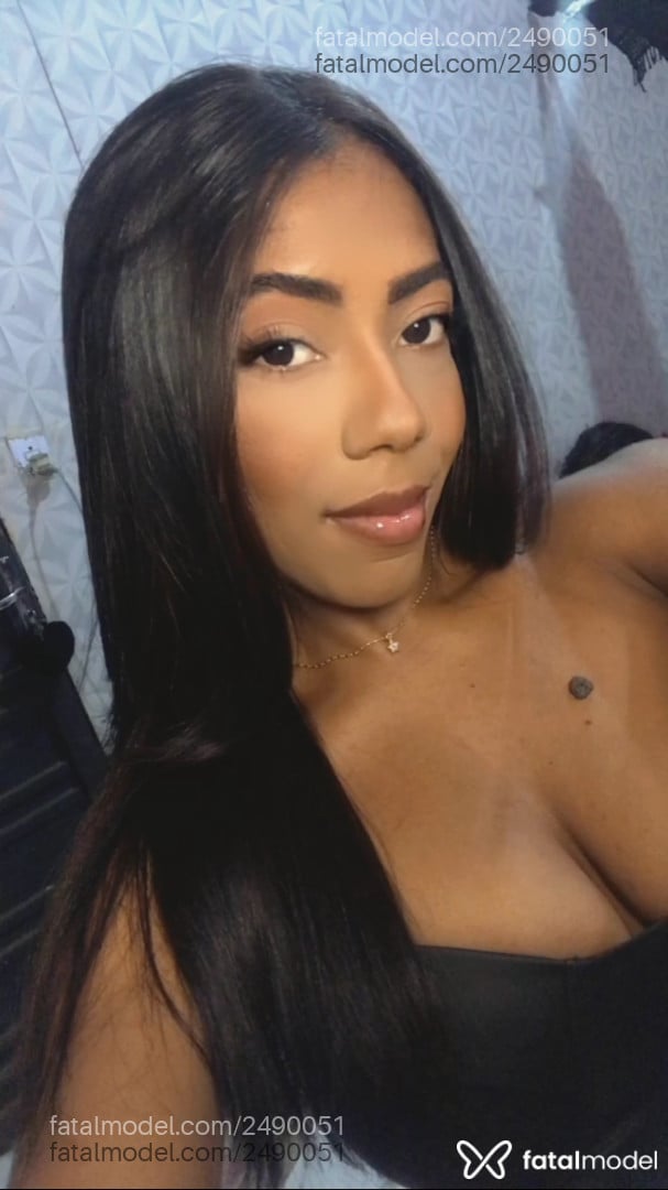 Acompanhante mulher morena (o) de olhos pretos em Teresina - Bombomm