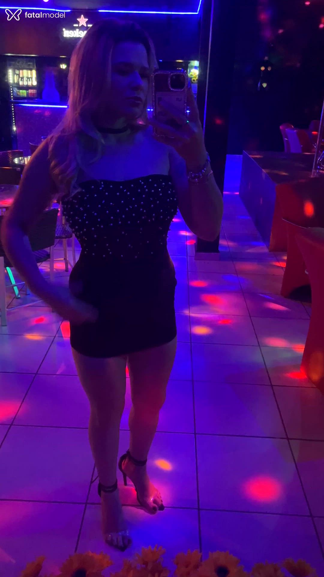 Acompanhante mulher loira (o) de olhos castanhos em Araçatuba - Paty Garcia