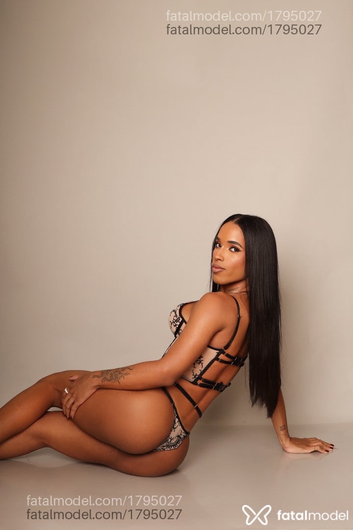 Acompanhante mulher trans morena (o) de olhos pretos em Belo Horizonte - Mayra