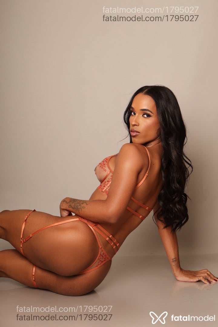 Acompanhante mulher trans morena (o) de olhos pretos em Belo Horizonte - Mayra