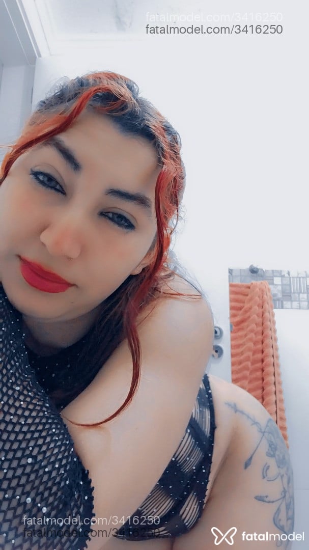 Acompanhante mulher ruiva (o) de olhos pretos em Chapecó - Afrodity Venos