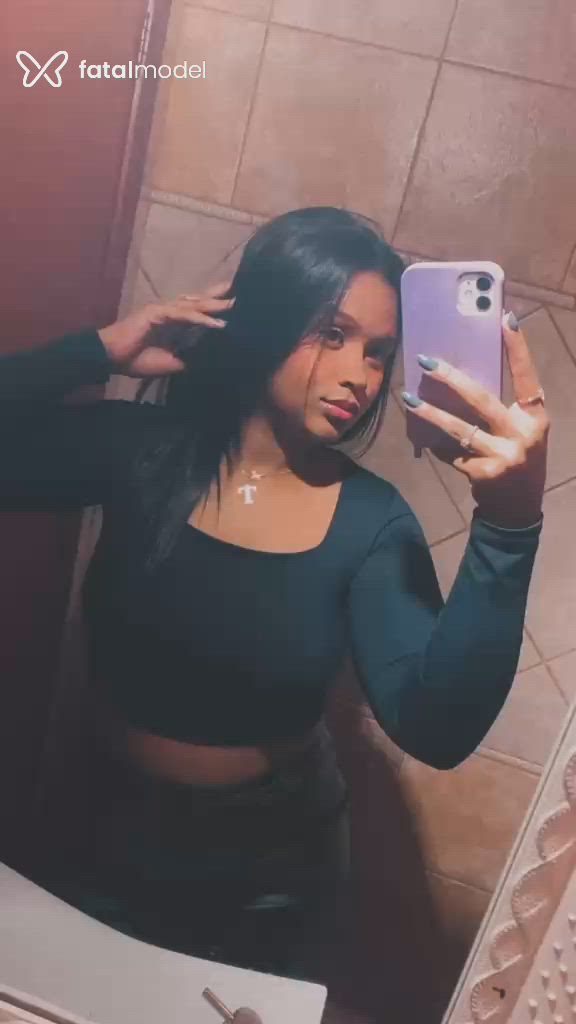 Acompanhante mulher morena (o) de olhos castanhos em Canoas Acompanhante mulher morena (o) de olhos castanhos em Canoas - Maya Gonzales