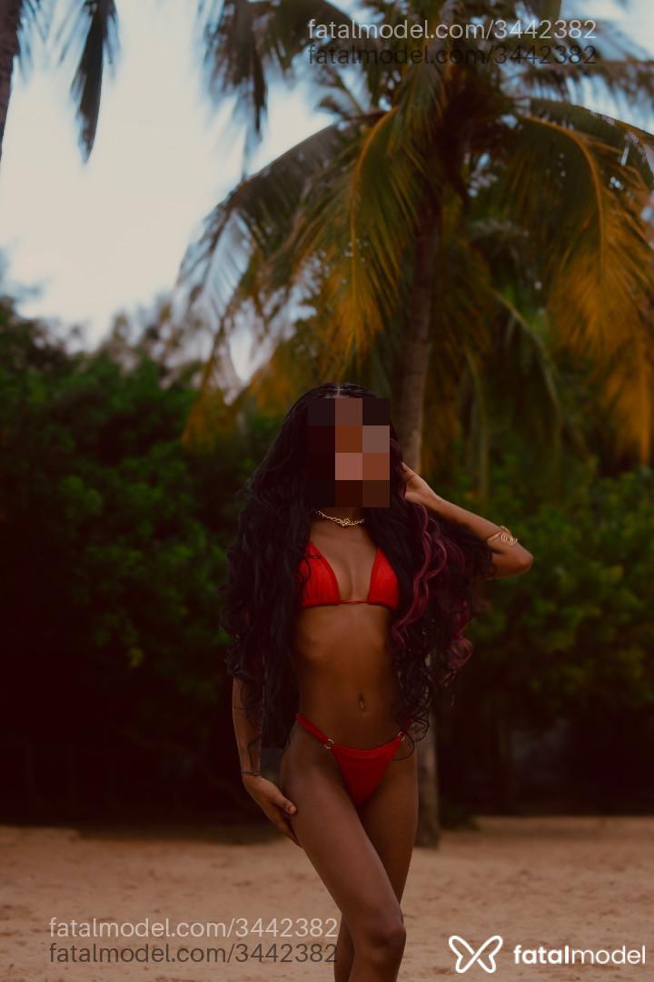 Acompanhante mulher morena (o) de olhos castanhos em Vitória - Suzanasusu