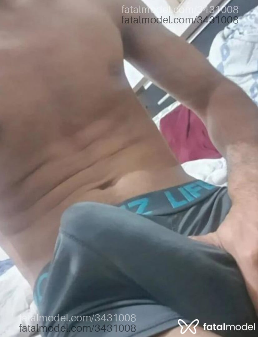 Acompanhante homem morena (o) de olhos castanhos em Botucatu - Raul Pintudo