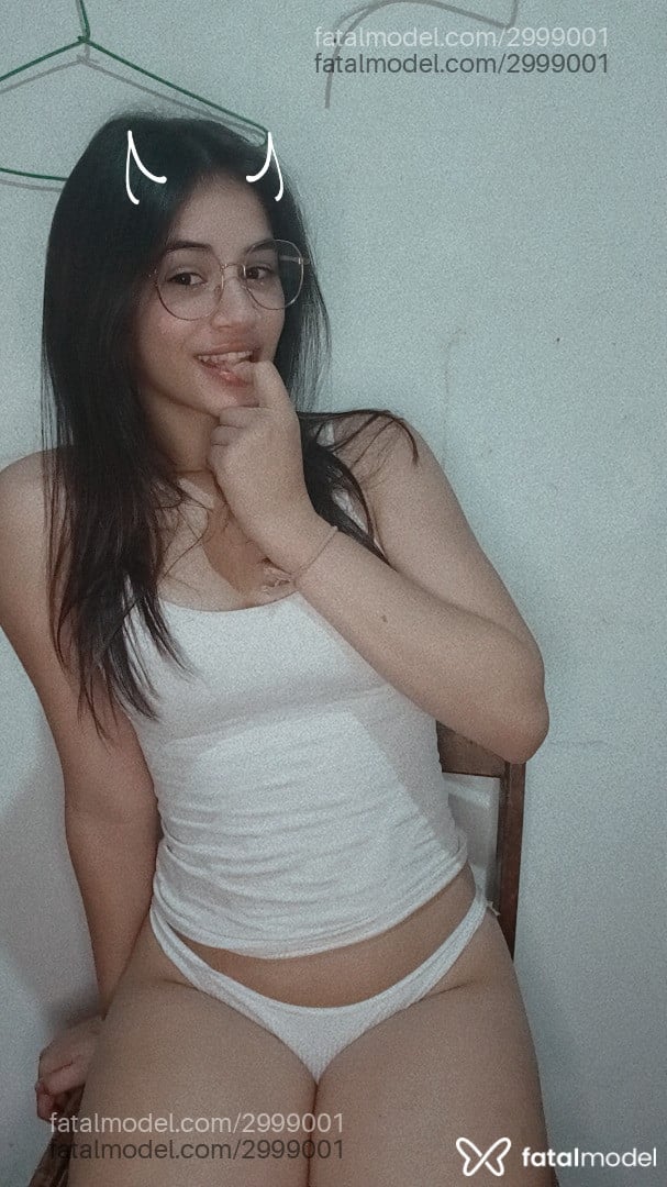 Acompanhante mulher com cabelo castanho de olhos pretos - Annyy Acompanhante mulher com cabelo castanho de olhos pretos - Annyy
