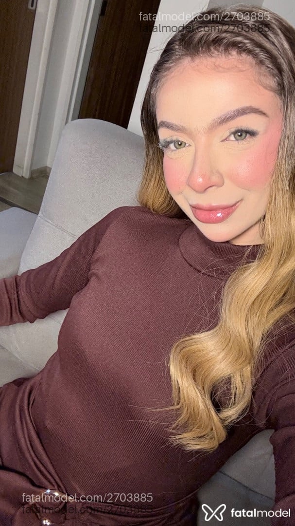 Acompanhante mulher loira (o) de olhos verdes em São Paulo - Bloom