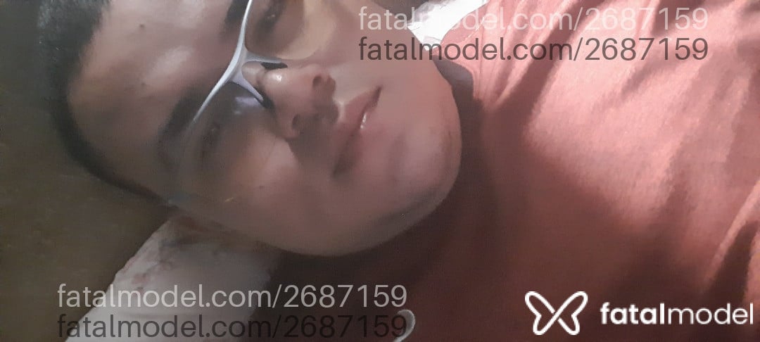 Acompanhante homem com cabelo castanho de olhos castanhos em Fortaleza - José