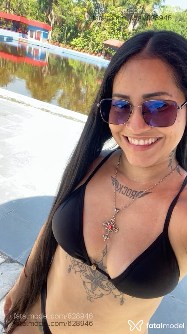 Acompanhante mulher morena (o) de olhos castanhos em Porto Velho - Aline Oliveira