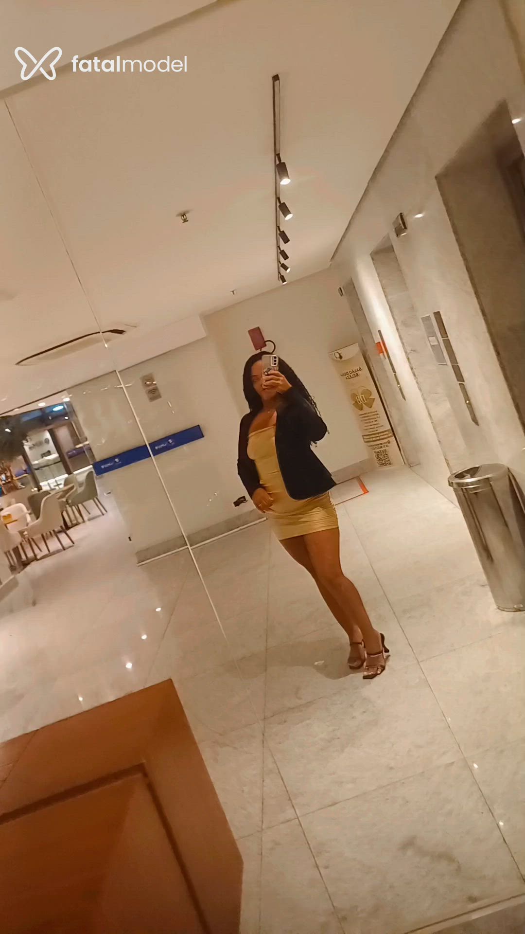 Acompanhante mulher morena (o) de olhos castanhos em João Pessoa - Karine