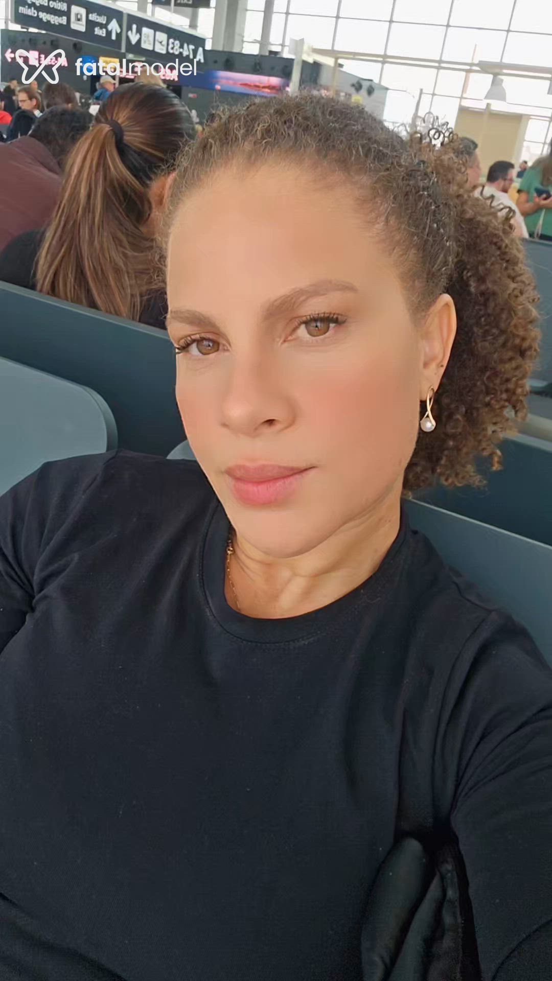 Acompanhante mulher com cabelo castanho de olhos castanhos em Mogi Guaçu Acompanhante mulher com cabelo castanho de olhos castanhos em Mogi Guaçu - Eduarda