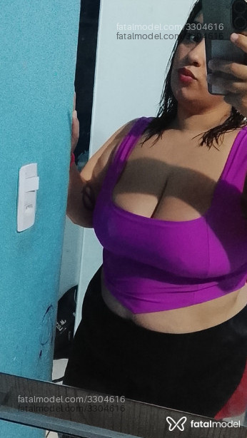 Acompanhante mulher com cabelo castanho de olhos pretos - Priscilla Acompanhante mulher com cabelo castanho de olhos pretos - Priscilla