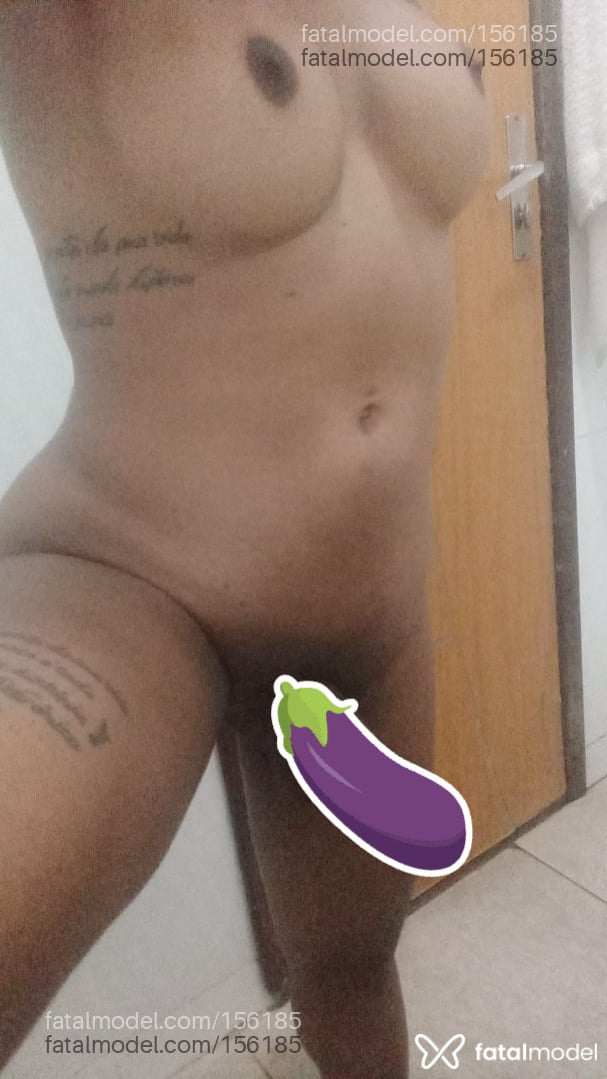 Acompanhante mulher trans com cabelo castanho de olhos castanhos em Campos dos Goytacazes - Katiane