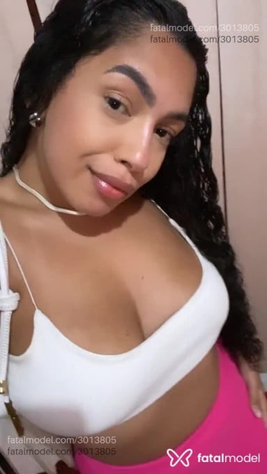 Acompanhante mulher morena (o) de olhos castanhos em Macaé Acompanhante mulher morena (o) de olhos castanhos em Macaé - Samanta
